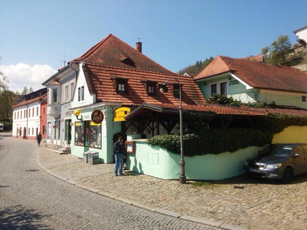 Penzion Ve Dvorku Cesky Krumlov Exterior foto