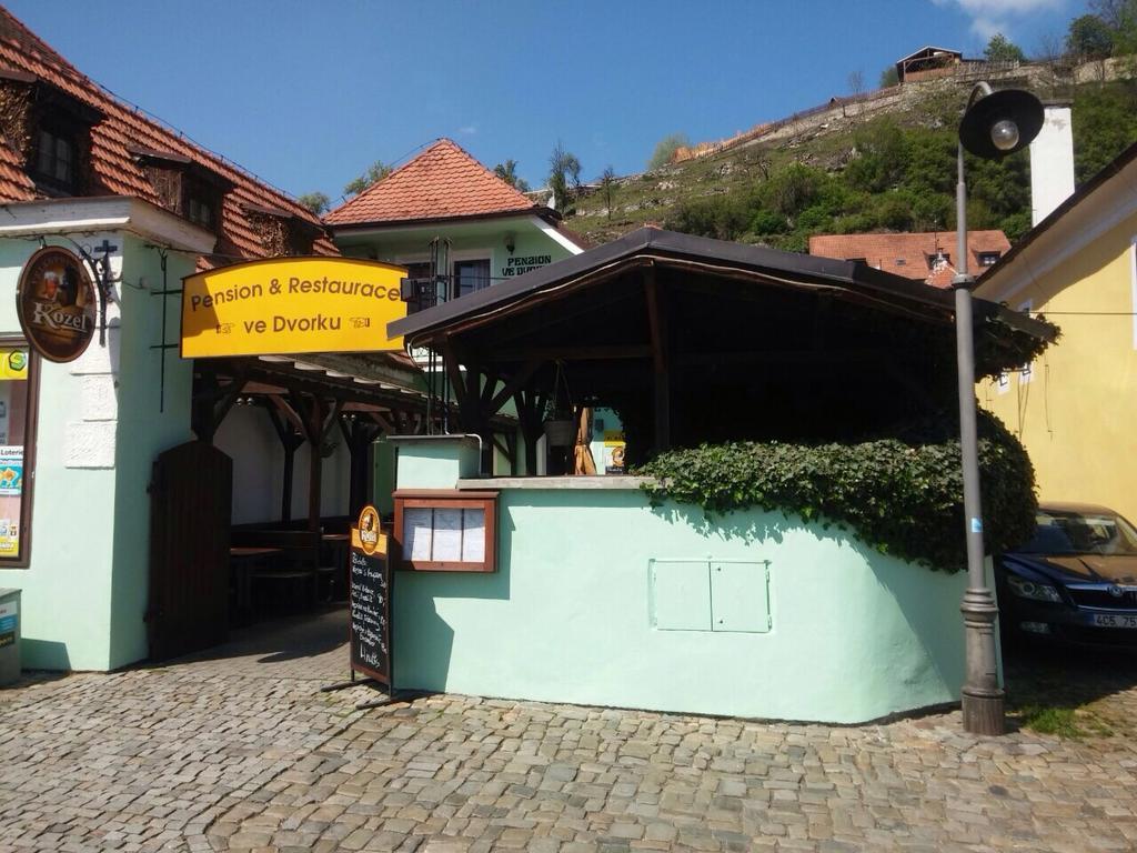Penzion Ve Dvorku Cesky Krumlov Exterior foto